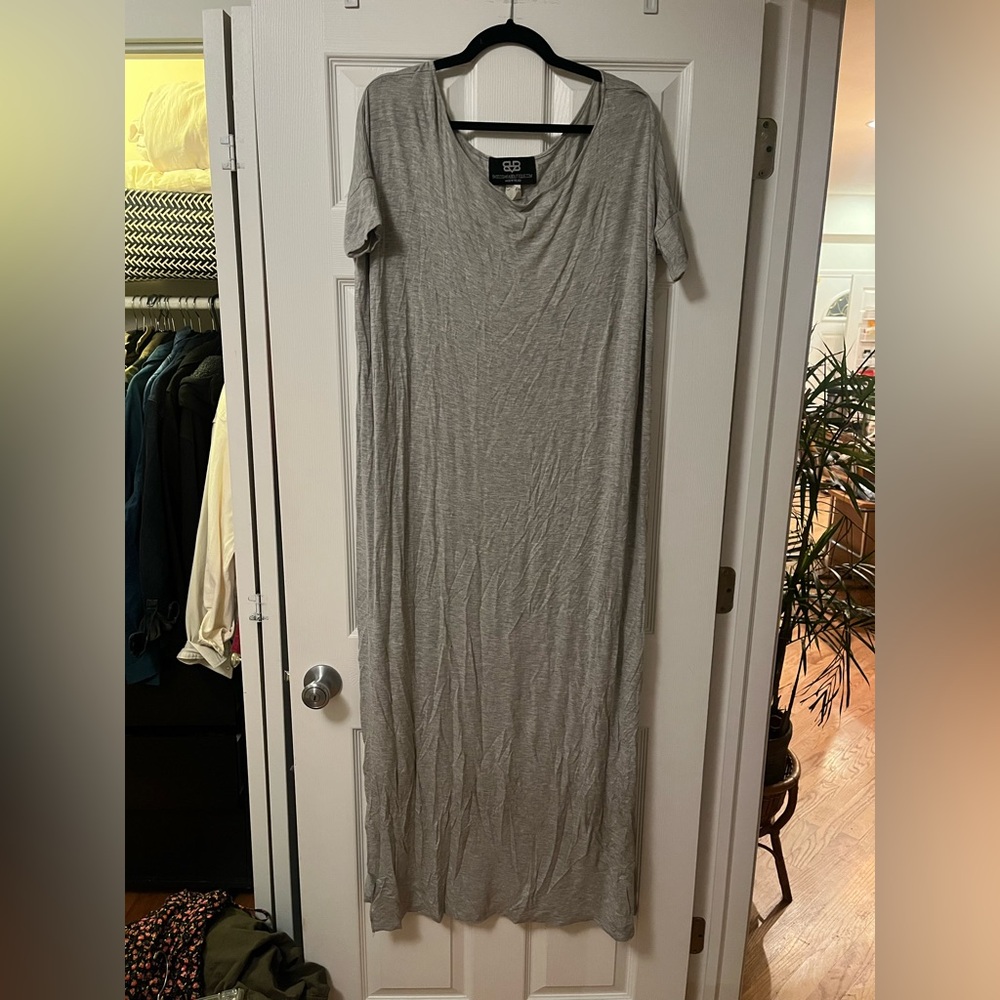 Babooshka Boutique “Vent Tee” Maxi T-Shirt Dress in Grey, OS